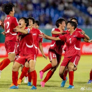 星空体育APP-中朝女足决战夜！防守能顶住朝鲜猛攻吗？|朝鲜队|中国女足|亚洲杯|女足亚洲杯|朝鲜女足_新浪体育_新浪新闻